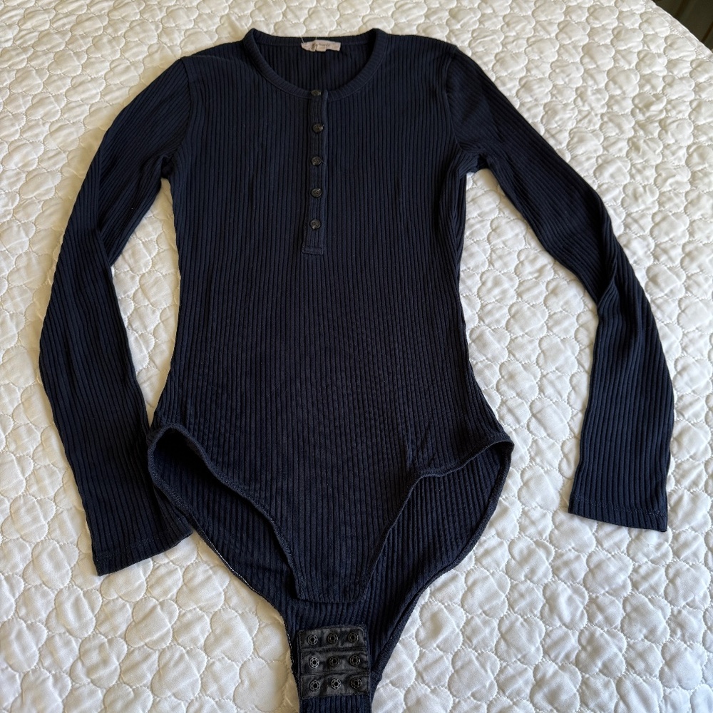 Madewell Half Button Bodysuit in Navy Size Small